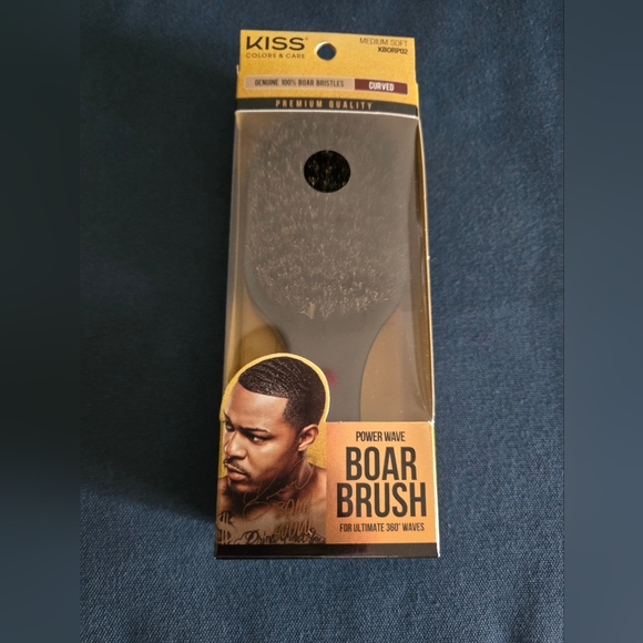 KISS COLORS & CARE 360° Power Wave Palm Boar Brush - Picture 1 of 5